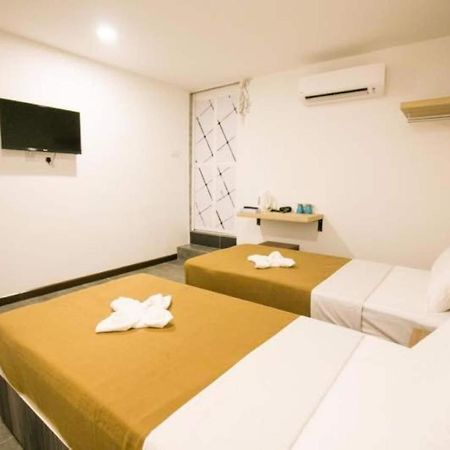 Oyo 90361 Motel Inapan Mahsuri Jitra Exterior foto