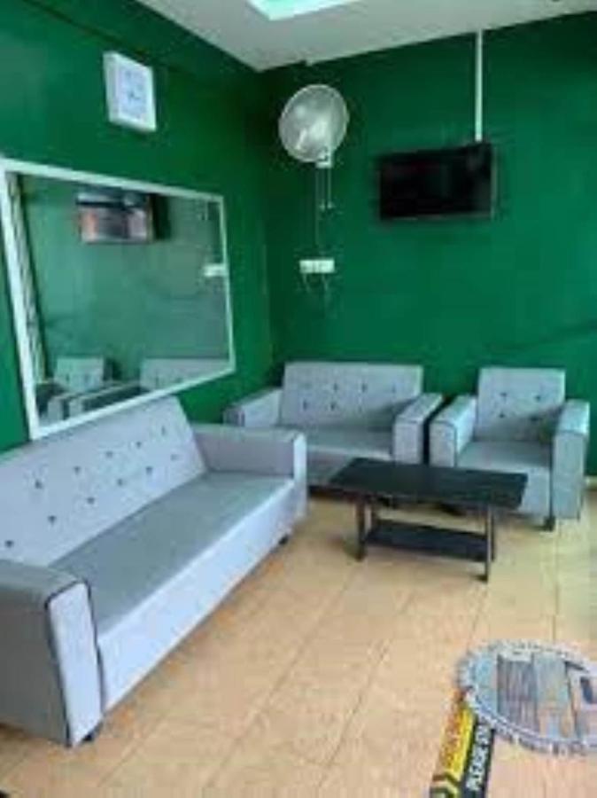 Oyo 90361 Motel Inapan Mahsuri Jitra Exterior foto
